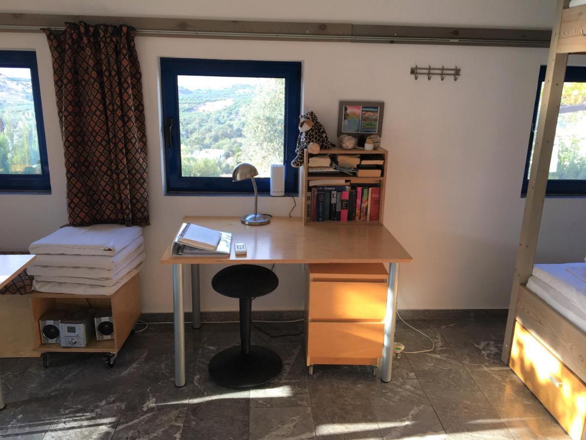 Case de vacanță Landros Kamilárion